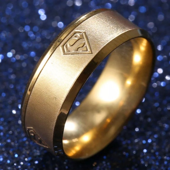 Superman Stainless Steel Gold Titanium Band Ring - Picture 7 of 7